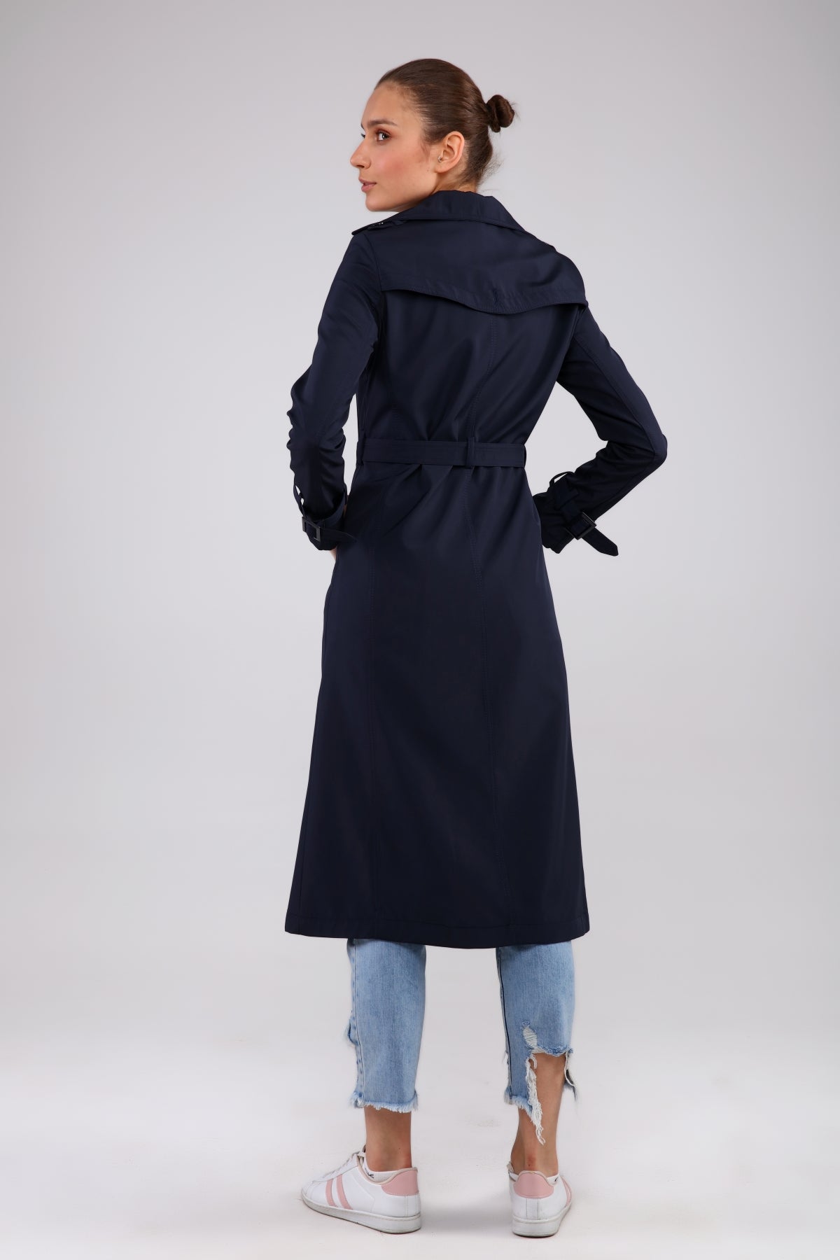 Trenchcoat mit Gürtel und Doppelreihe