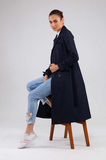 Trenchcoat mit Gürtel und Doppelreihe