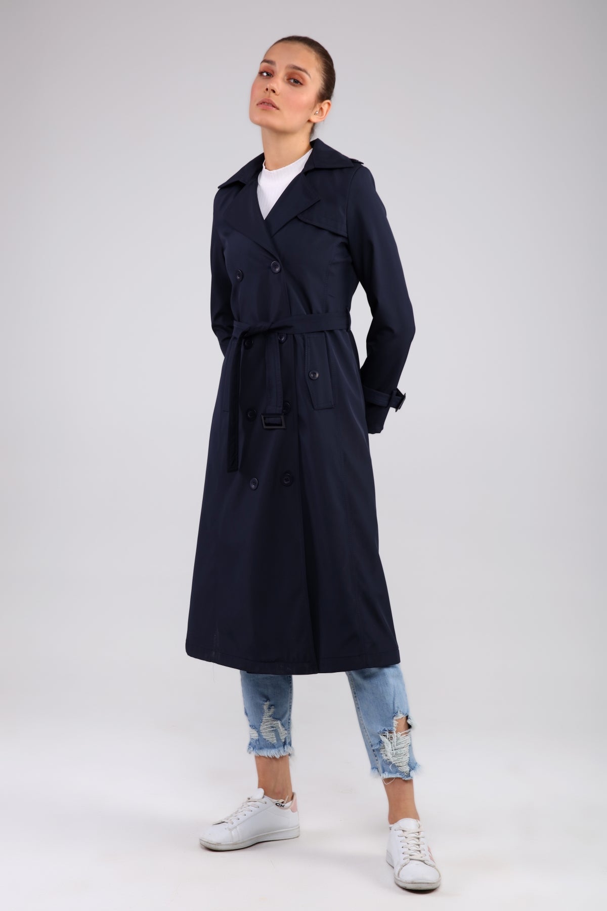 Trenchcoat mit Gürtel und Doppelreihe