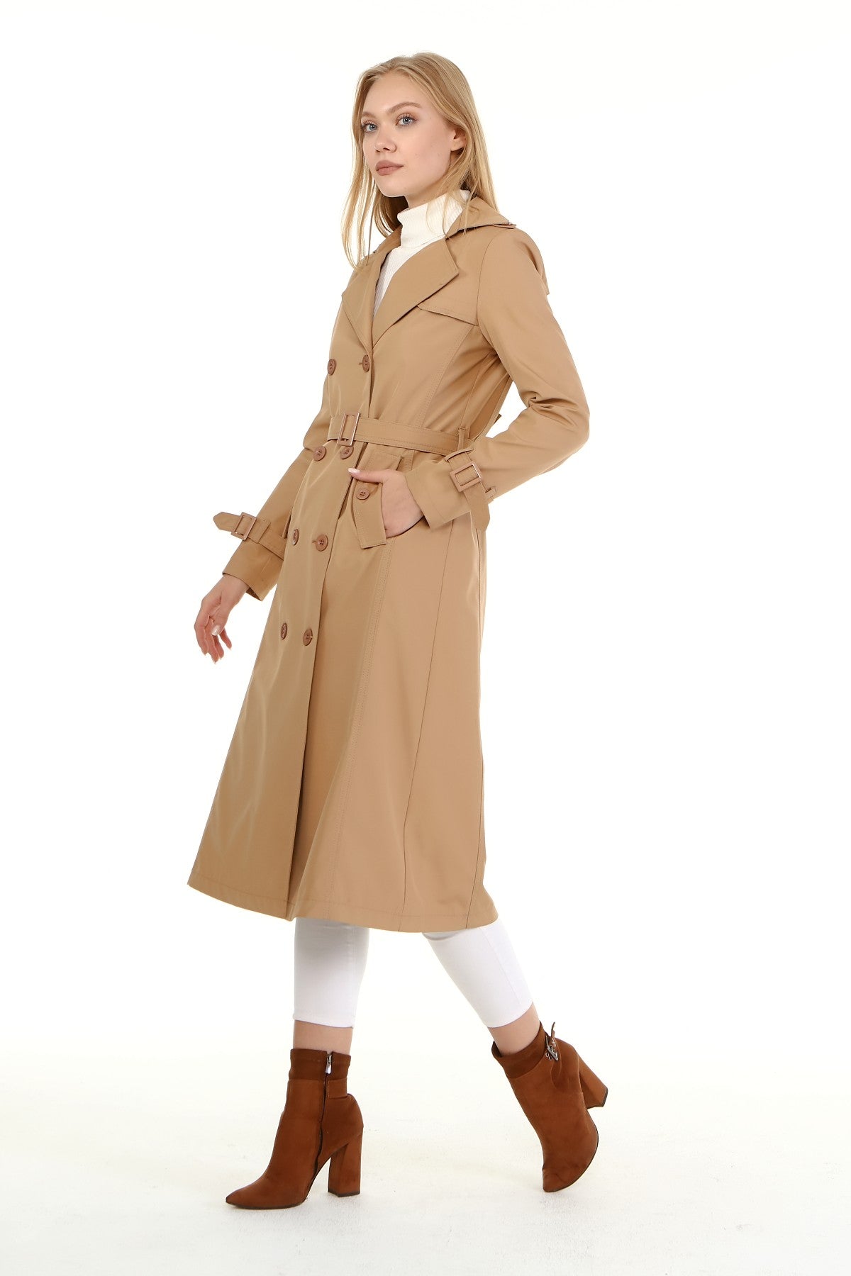 Trenchcoat mit Gürtel und Doppelreihe