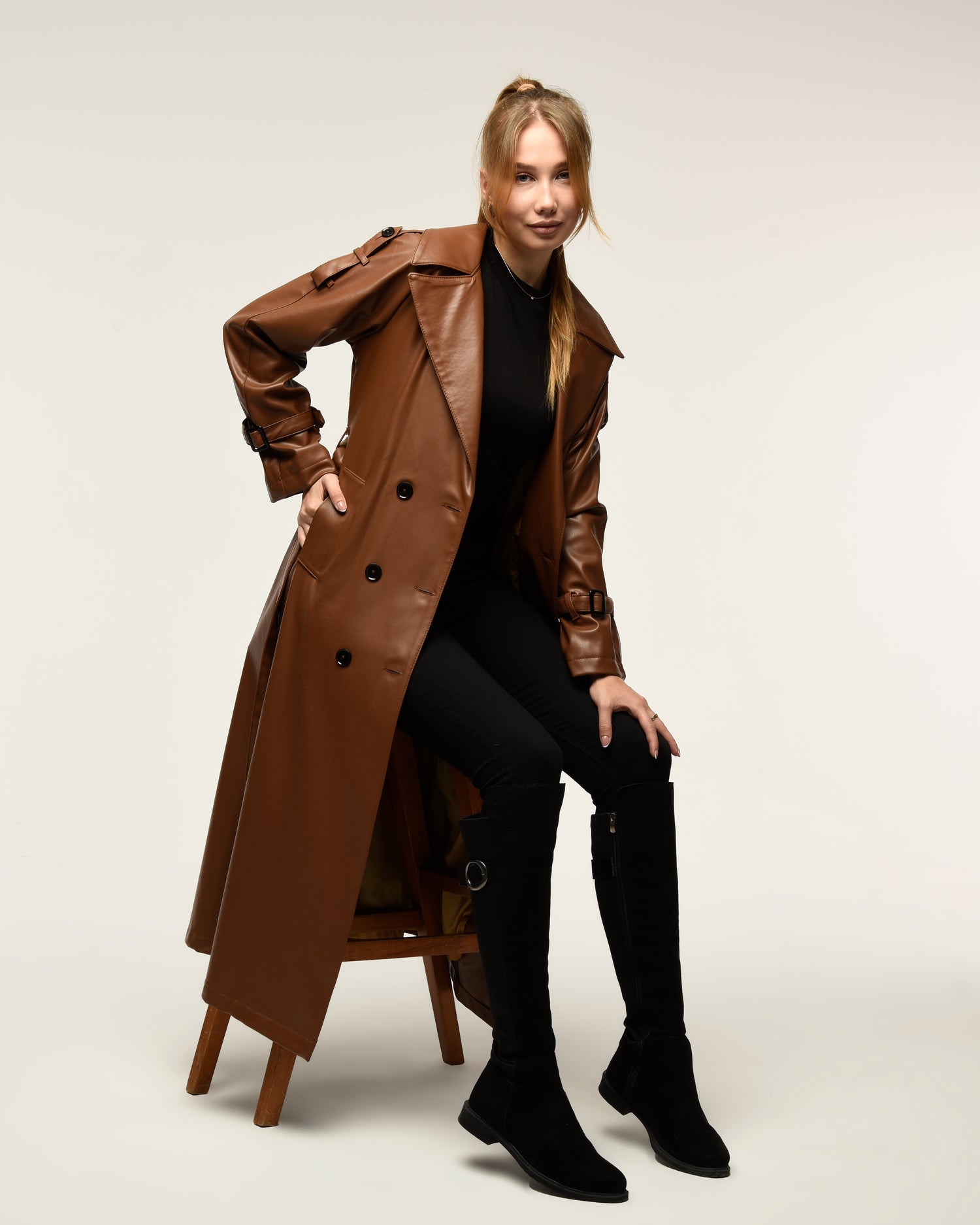 Military Leder-Trenchcoat